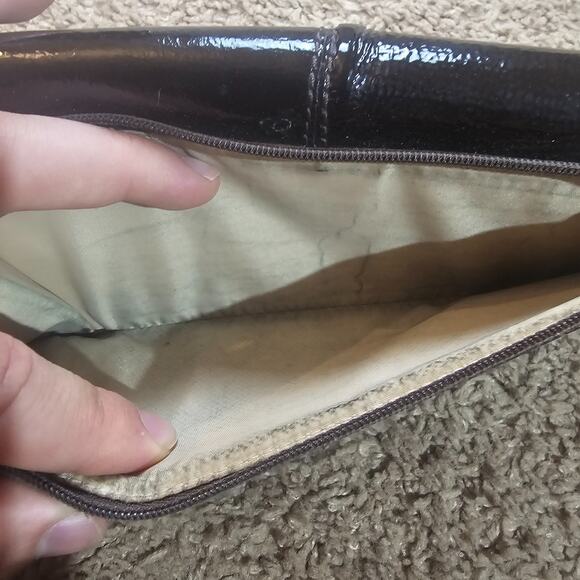 Coach Patent Leather Wallet Tri Fold Clutch Checkbook Holder Long Logo GUC - Picture 7 of 7